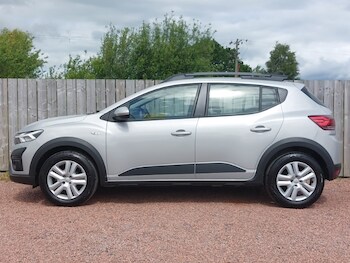 Used Dacia Sandero Stepway 2024 for sale - 78824826: Photo
