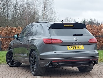 Used Volkswagen Touareg 2022 for sale - 77985398: Photo