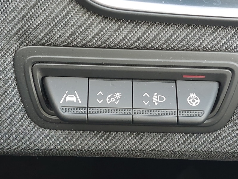 Used Renault Clio 2024 for sale - 77955813: Photo 12