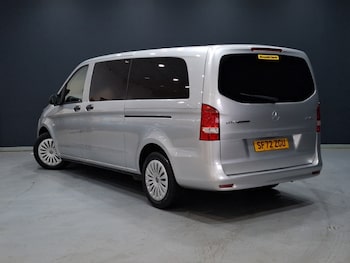 Used Mercedes-Benz Vito 2022 for sale - 76492796: Photo