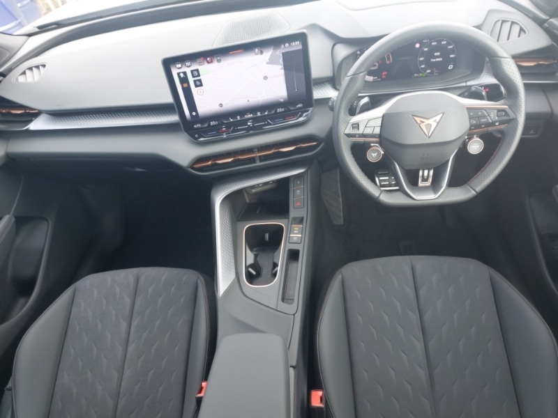 Used Cupra Terramar 2025 for sale - 76335388: Photo 2