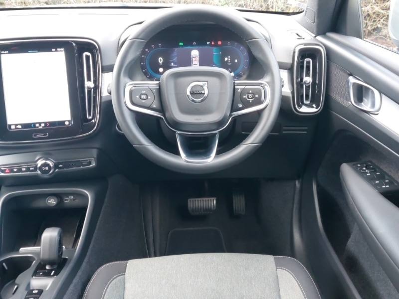 Used Volvo XC40 2023 for sale - 77786776: Photo 7