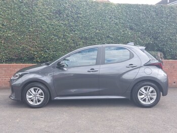 Used Mazda Mazda2 HYBRID 2024 for sale - 76720966: Photo