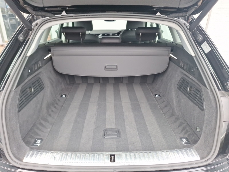 Used Audi e-tron 2020 for sale - 76532662: Photo 8