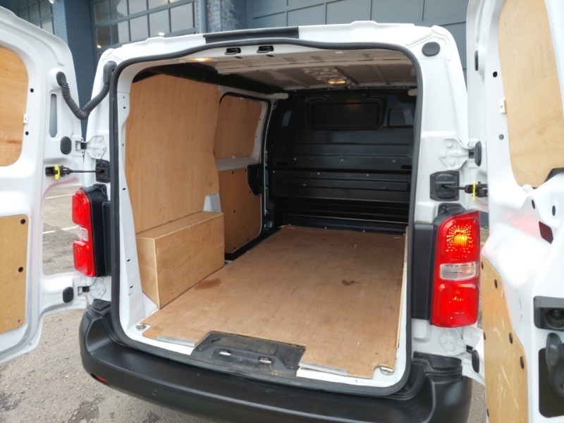Used Vauxhall Vivaro 2024 for sale - 77702377: Photo 8
