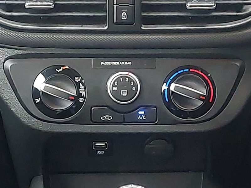 Used Hyundai i10 2023 for sale - 77051269: Photo 11