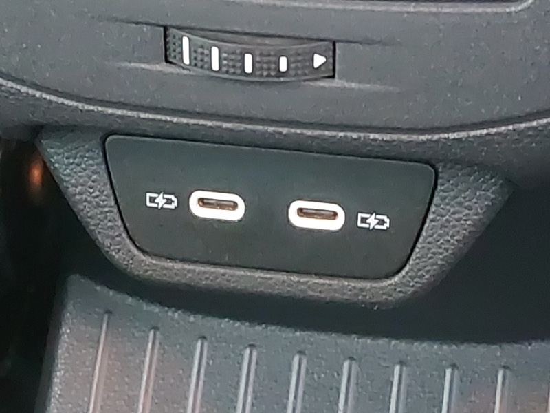 Used Volkswagen T-Roc 2022 for sale - 76407908: Photo 10