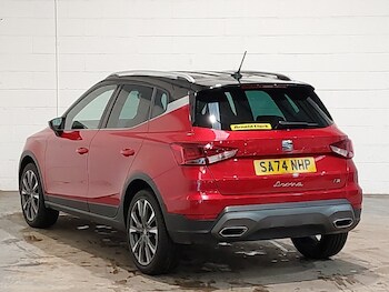 Used SEAT Arona 2024 for sale - 77852007: Photo