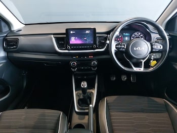 Used Kia Stonic 2022 for sale - 75513709: Photo