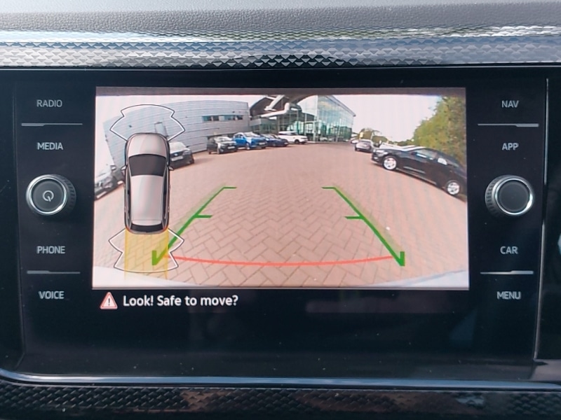 Used Volkswagen Polo 2024 for sale - 76726750: Photo 10