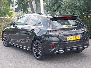 Used Kia Ceed 2022 for sale - 75608551: Photo