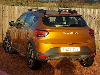 Used Dacia Sandero Stepway 2023 for sale - 77209950: Photo