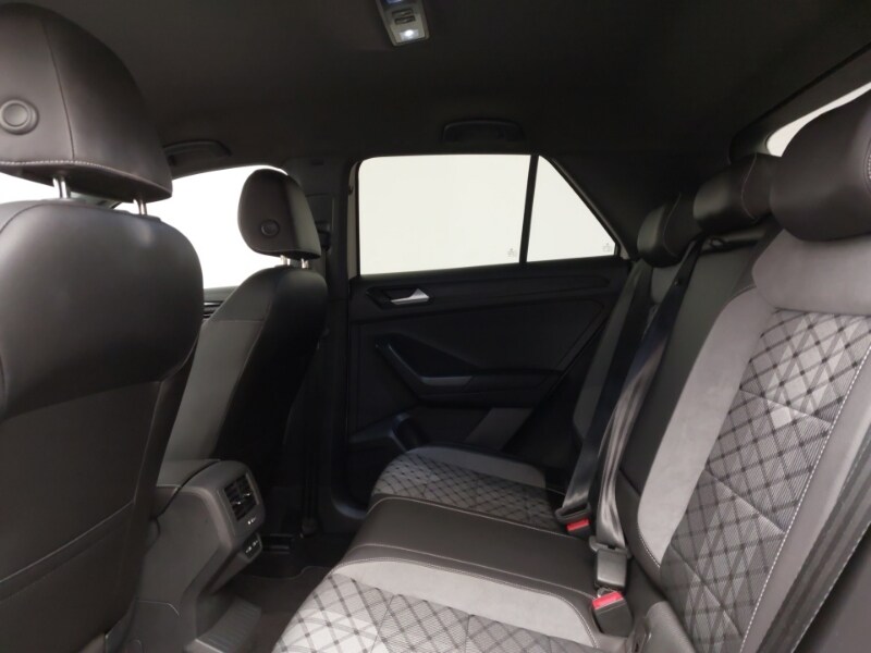 Used Volkswagen T-Roc 2023 for sale - 77948640: Photo 6