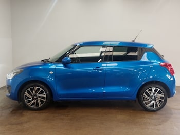 Used Suzuki Swift 2020 for sale - 75663443: Photo