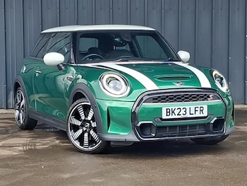 Used MINI Hatch 2023 for sale - 79492556: Photo