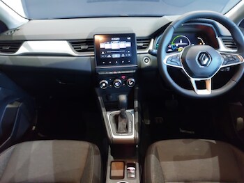 Used Renault Captur 2023 for sale - 77266136: Photo