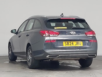 Used Hyundai i30 2024 for sale - 77224626: Photo