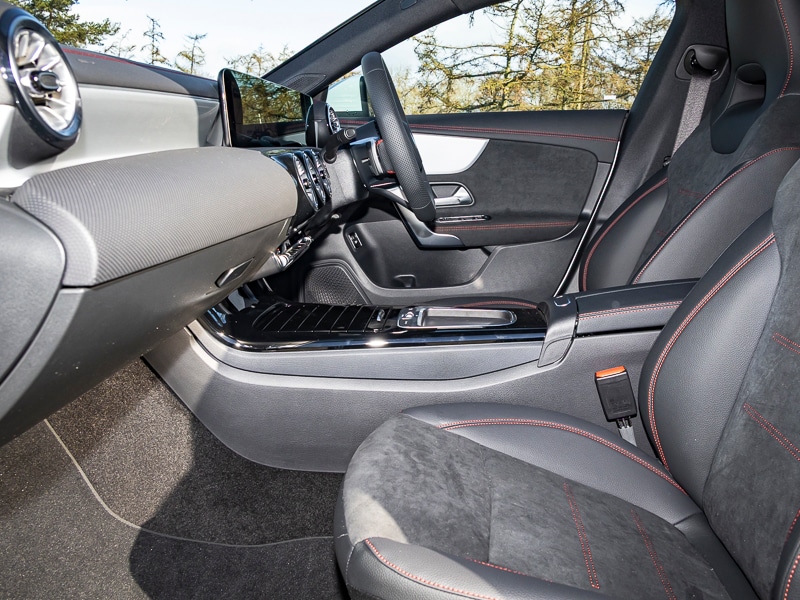 Used Mercedes-Benz CLA 2025 for sale - 78085622: Photo 2