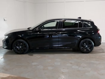 Used Vauxhall Astra 2023 for sale - 78643101: Photo