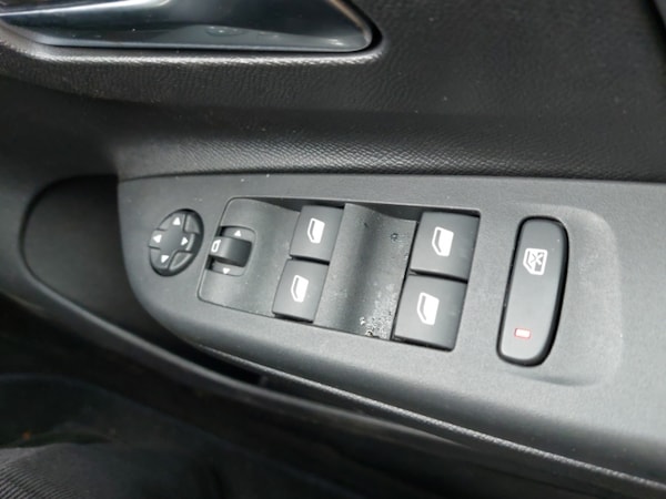 Used Vauxhall Corsa 2024 for sale - 76288930: Photo 12
