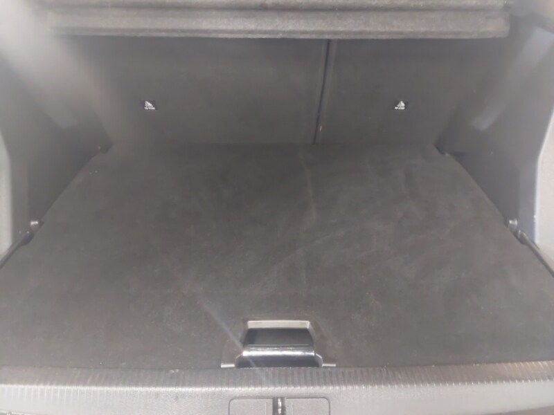 Used Peugeot 2008 2023 for sale - 77732203: Photo 8