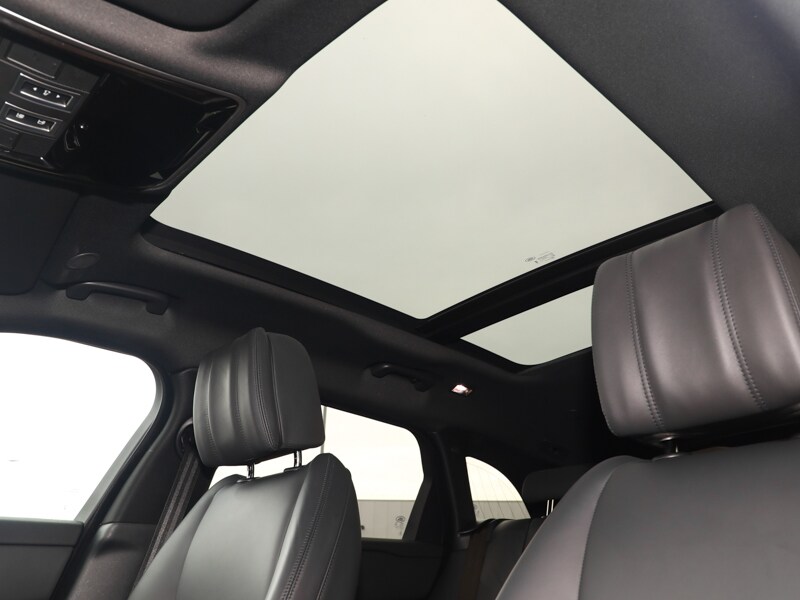 Used Land Rover Range Rover Velar 2024 for sale - 77762118: Photo 10