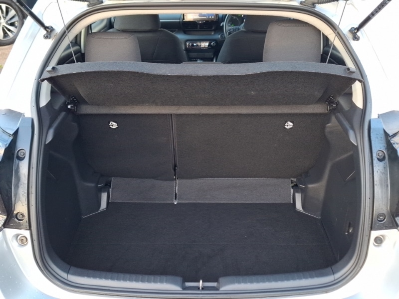 Used Mazda Mazda2 HYBRID 2024 for sale - 77606490: Photo 8