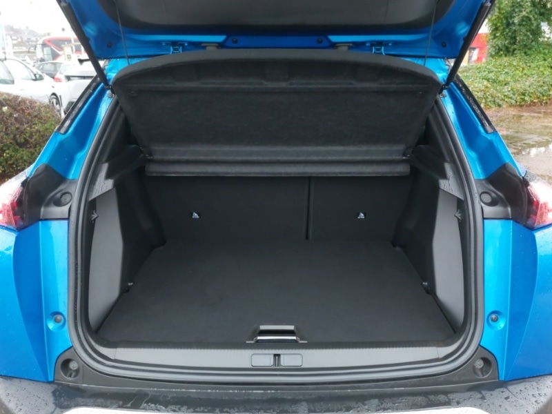 Used Peugeot 2008 2022 for sale - 77285203: Photo 8