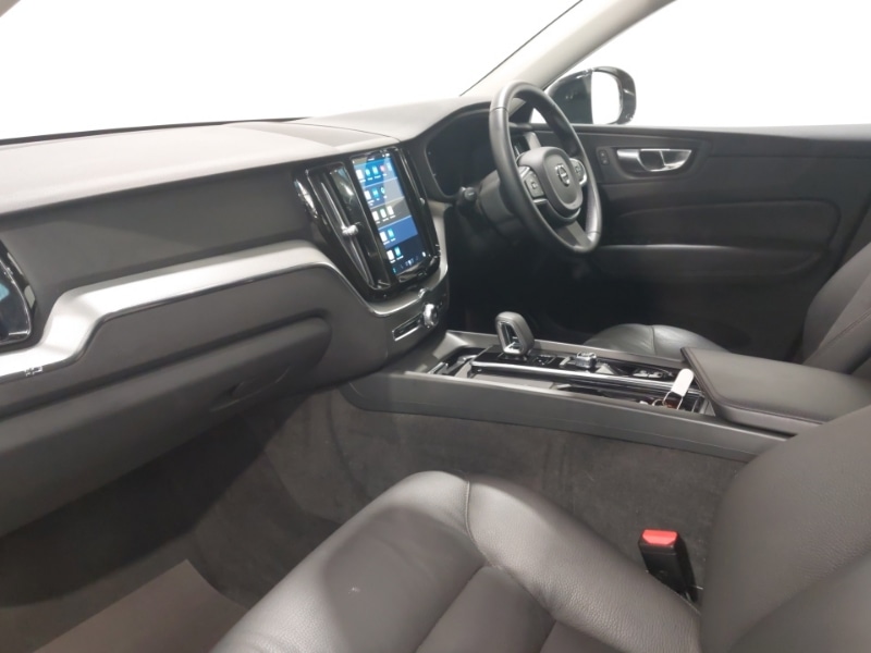 Used Volvo XC60 2024 for sale - 76135471: Photo 5
