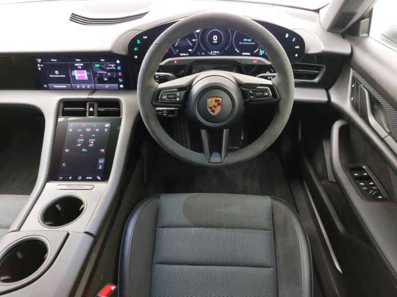 Used Porsche Taycan 2022 for sale - 76465783: Photo 7