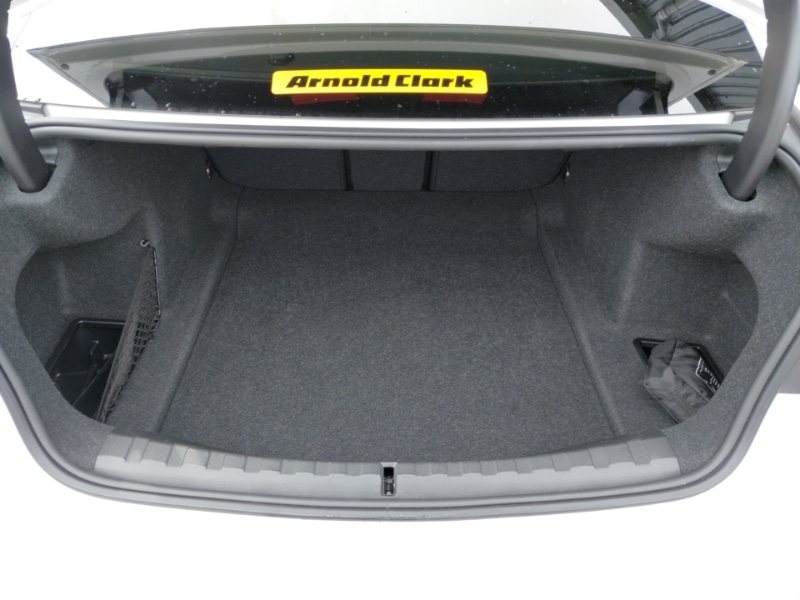 Used BMW 3 Series 2024 for sale - 76437412: Photo 8