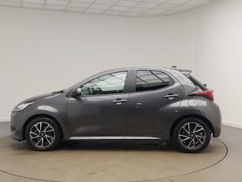 Used Toyota Yaris 2022 for sale - 77682758: Photo