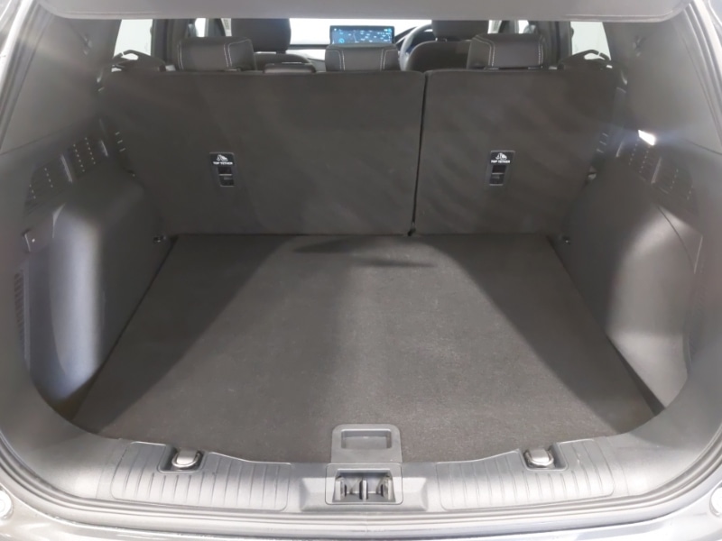 Used Ford Kuga 2025 for sale - 76135380: Photo 8