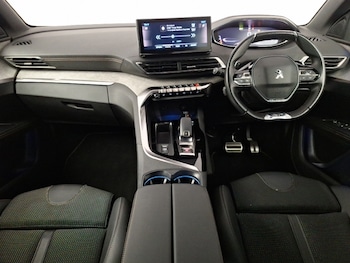Used Peugeot 5008 2023 for sale - 78595745: Photo