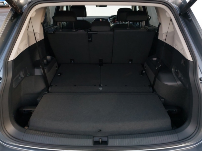 Used Volkswagen Tiguan Allspace 2025 for sale - 77495699: Photo 8