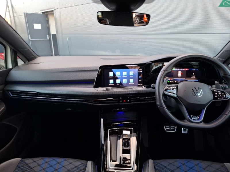 Used Volkswagen Golf 2023 for sale - 77954921: Photo 2