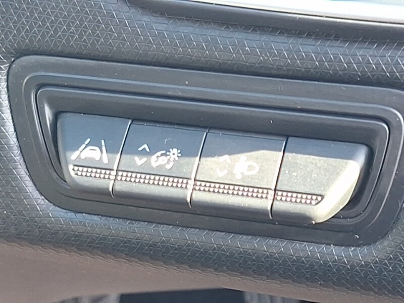 Used Renault Clio 2023 for sale - 77948413: Photo 12