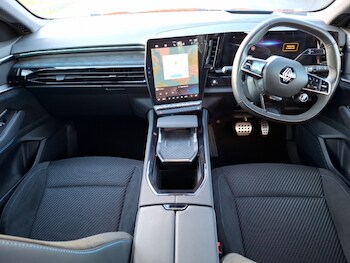 Used Renault Austral 2024 for sale - 77277820: Photo