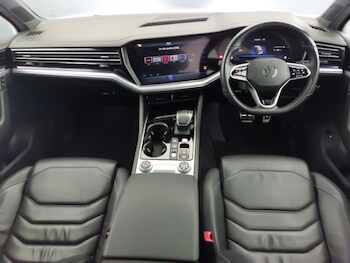 Used Volkswagen Touareg 2022 for sale - 78450950: Photo