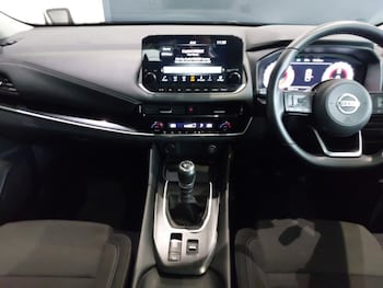 Used Nissan Qashqai 2022 for sale - 76159987: Photo 2