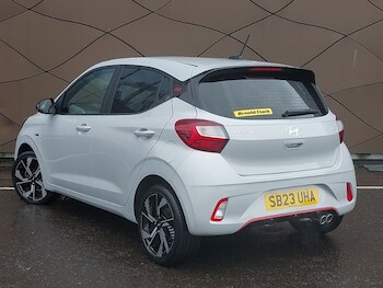 Used Hyundai i10 2023 for sale - 78080310: Photo