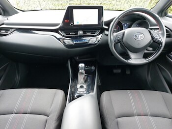 Used Toyota C-HR 2022 for sale - 78490968: Photo