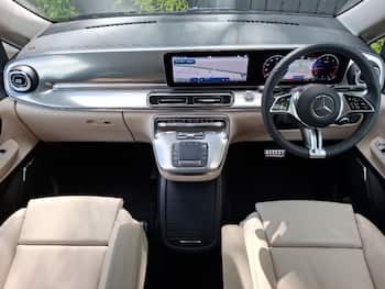 Used Mercedes-Benz V-Class 2025 for sale - 79772347: Photo