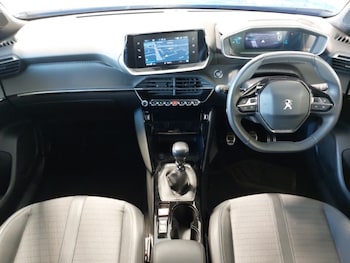 Used Peugeot 2008 2023 for sale - 77284951: Photo