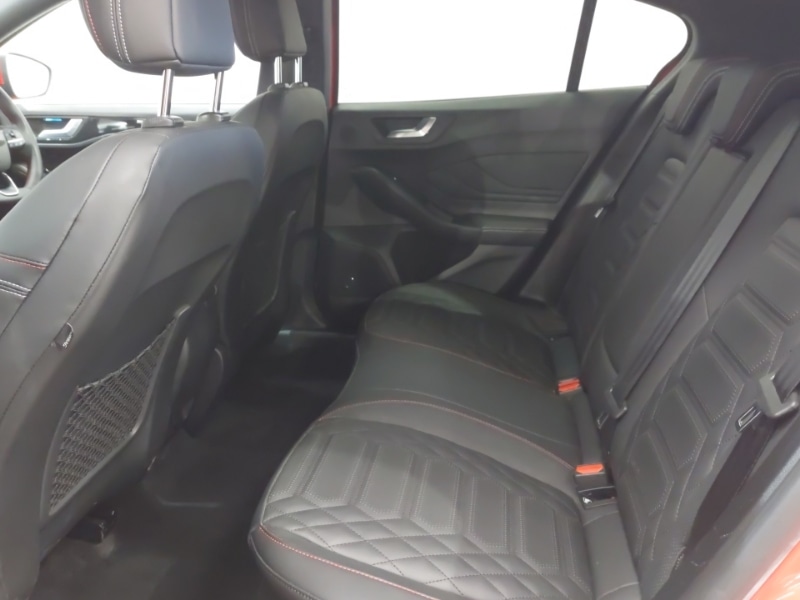 Used Ford Focus 2023 for sale - 78032424: Photo 6