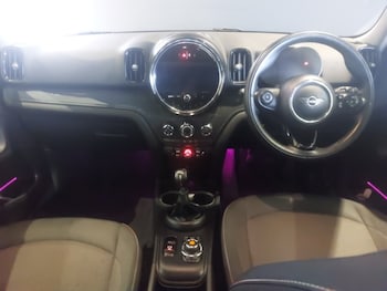 Used MINI Cooper 2020 for sale - 76282349: Photo 2
