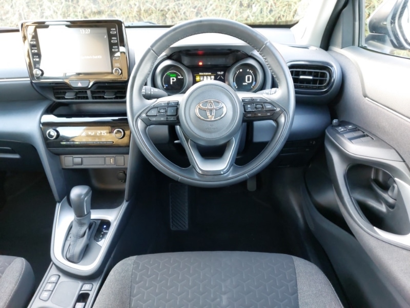 Used Toyota Yaris Cross 2022 for sale - 78057469: Photo 7