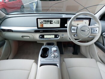 Used Genesis GV60 2023 for sale - 77495607: Photo