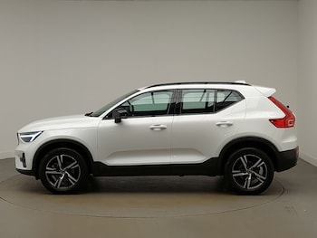 Used Volvo XC40 2023 for sale - 77209671: Photo