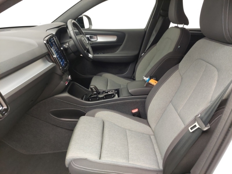 Used Volvo XC40 2023 for sale - 77209671: Photo 5